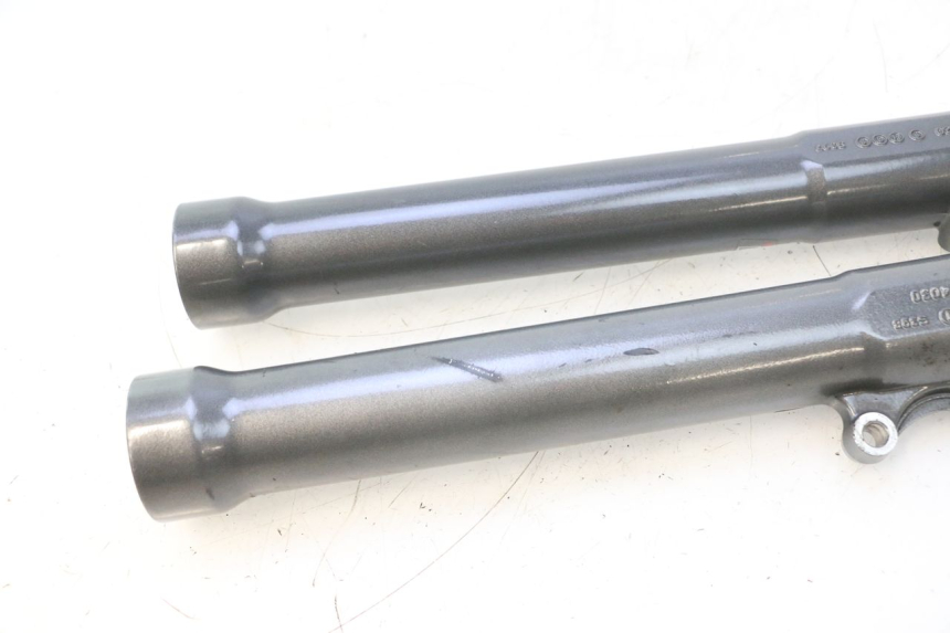photo de STANDROHR HM HONDA CRM DERAPAGE RR 50 (2006 - 2017) - Detailansicht des Bauteils