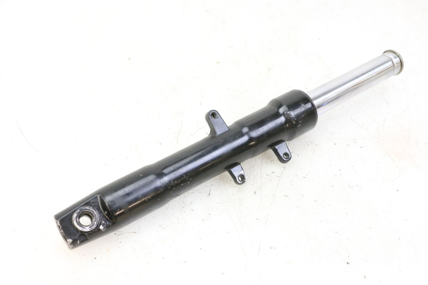 photo de STANDROHR RECHT ORCAL CAVARO 4T 50 (2019 - 2023) - Alternative Perspektive