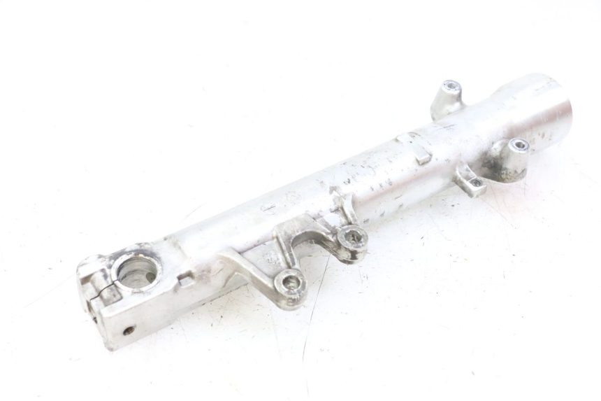 photo de STANDROHR RECHT SUZUKI SV S 650 (1999 - 2002) - Zoom auf Gebrauchszustand