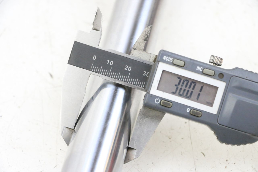 photo de STANDROHR RECHT YAMAHA TTR 125 (2000 - 2020) - Alternative Perspektive