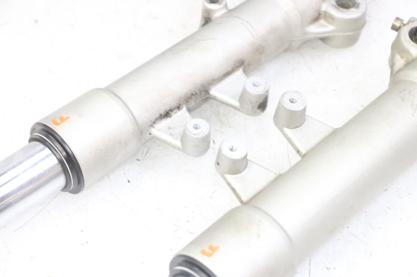 photo de STANDROHR PEUGEOT ELYSTAR 125 (2002 - 2007) - Weitere Ansicht des Artikels