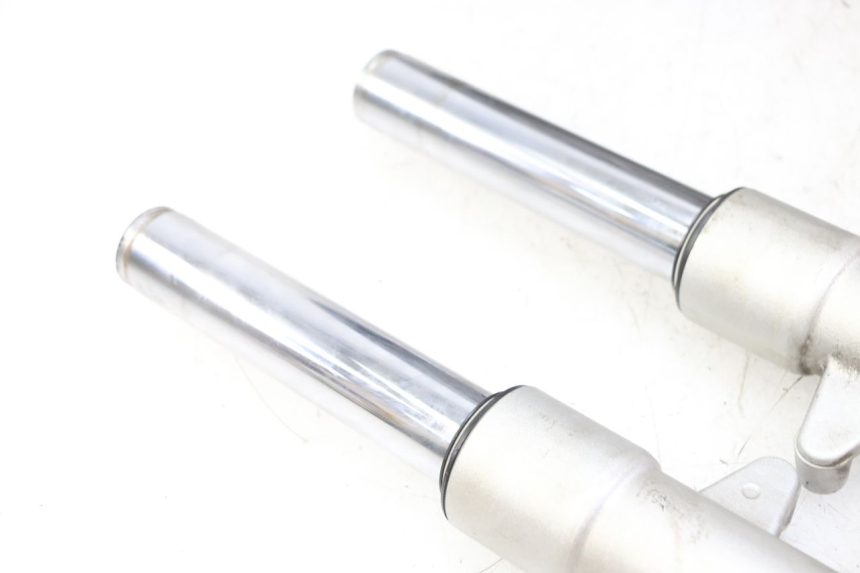 photo de STANDROHR PEUGEOT ELYSTAR 125 (2002 - 2007) - Alternative Perspektive