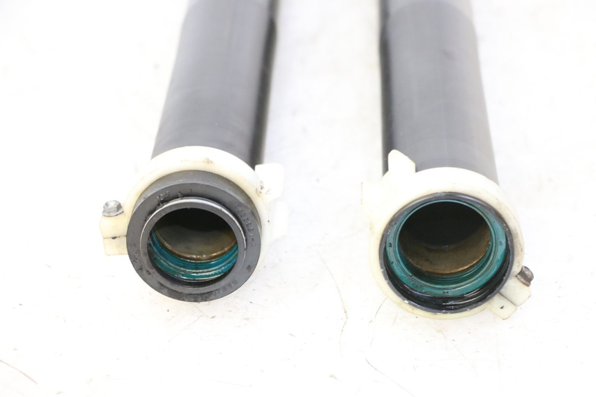 photo de STANDROHR APRILIA ETX 125 (1998 - 2002) - Zoom auf Gebrauchszustand