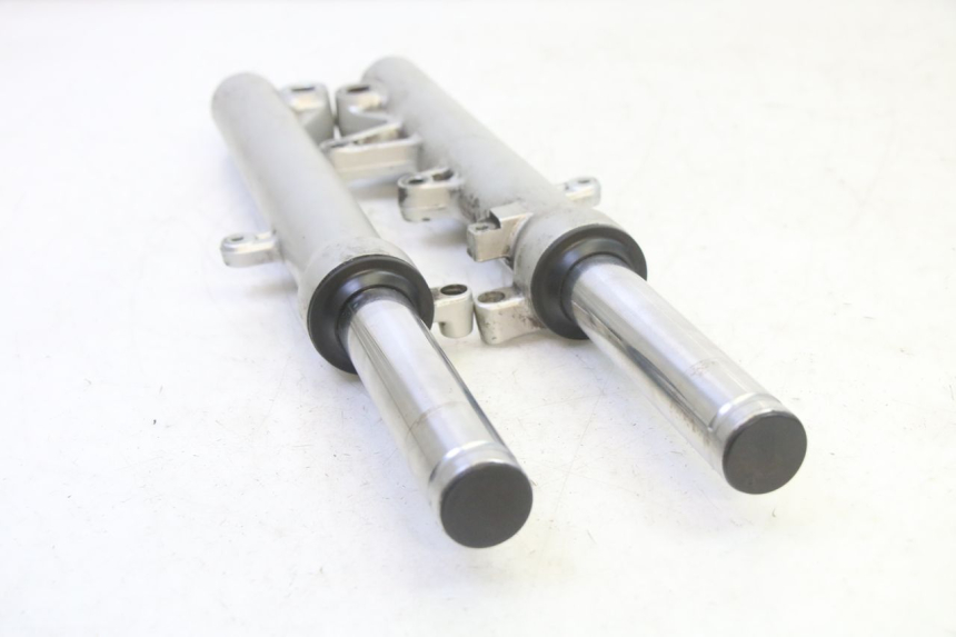 photo de STANDROHR HONDA FES S-WING SWING ABS 125 (2007 - 2015) - Zoom auf Komponenten