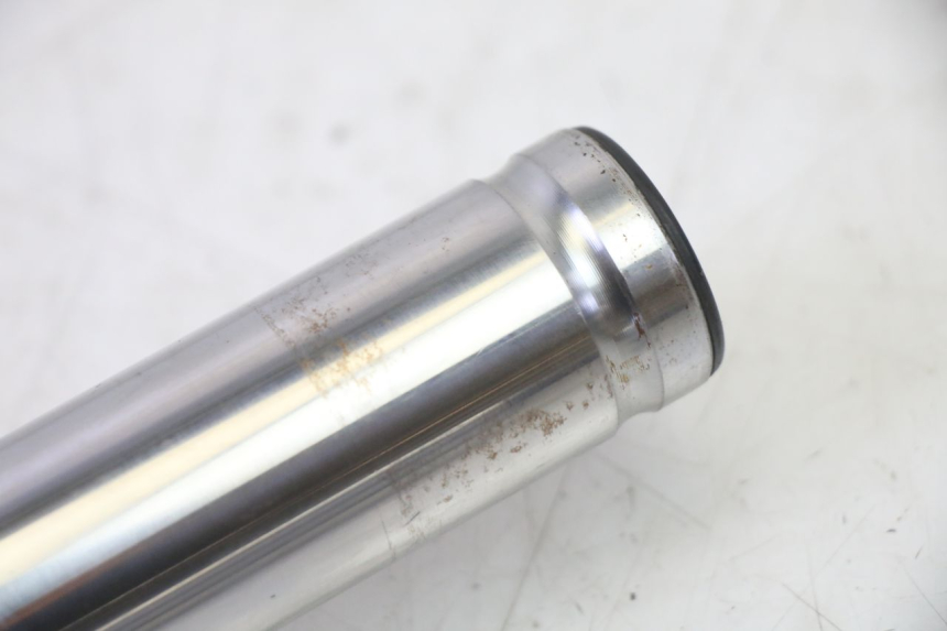 photo de STANDROHR HONDA FES S-WING SWING ABS 125 (2007 - 2015) - Oberflächenzustand und Material