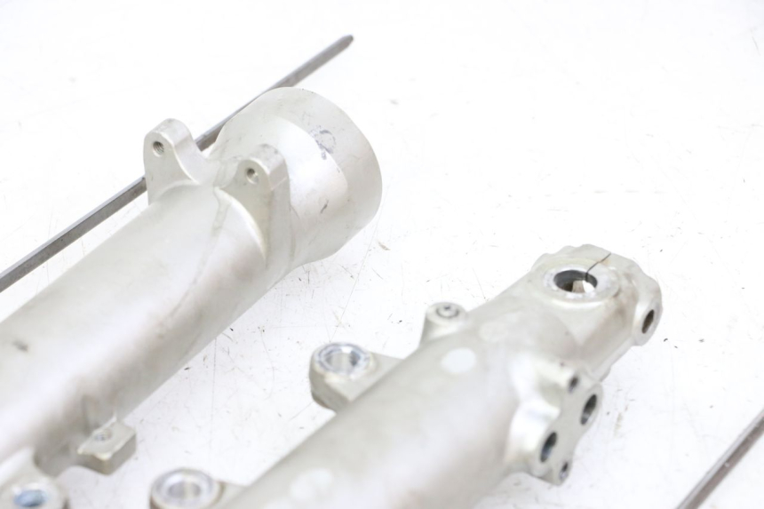 photo de STANDROHR YAMAHA FJ 36Y 1100 (1984 - 1985) - Zoom auf Gebrauchszustand