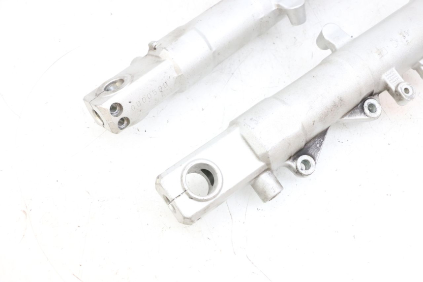 photo de STANDROHR YAMAHA FJR ABS 1300 (2006 - 2012) - Zoom auf Gebrauchszustand