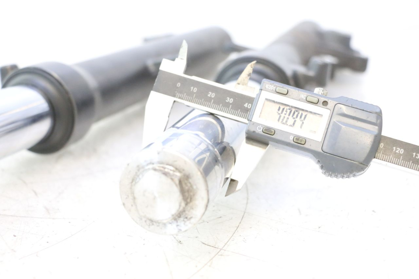 photo de STANDROHR HONDA FJS SILVER WING SILVERWING 400 (2005 - 2008) - Detailansicht des Bauteils