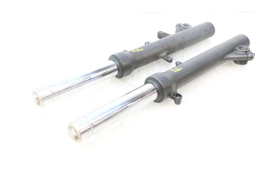 photo de STANDROHR HONDA FJS SILVER WING SILVERWING 400 (2005 - 2008) - Alternativer Blickwinkel