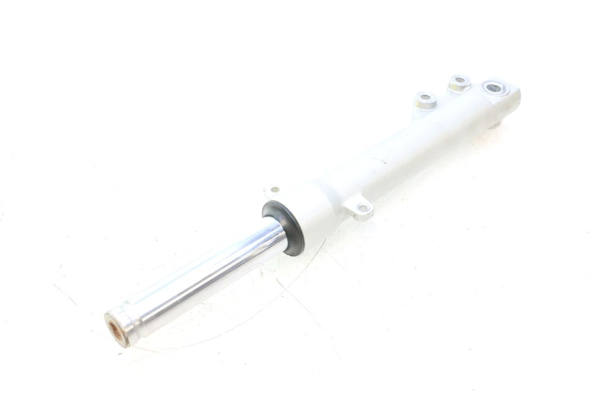 photo de STANDROHR LINK PEUGEOT KISBEE 4T 50 (2010 - 2017) - Technische Nahaufnahme