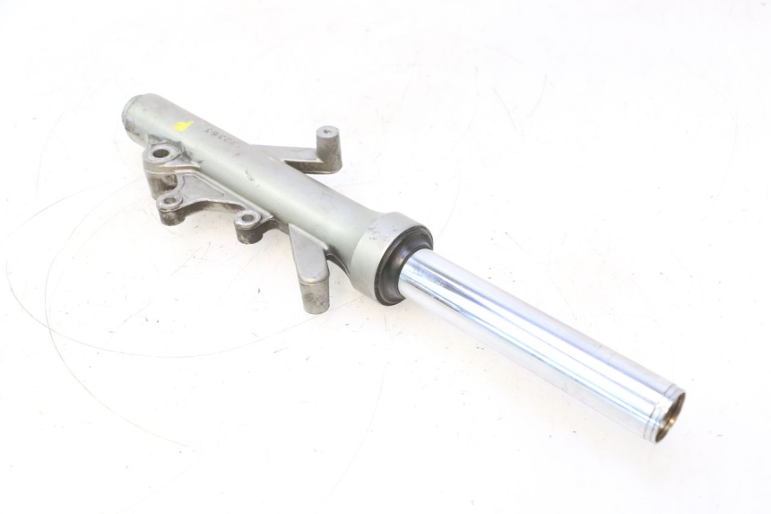 photo de STANDROHR LINK YAMAHA YP MAJESTY 125 (1998 - 2001) - Detailansicht des Bauteils