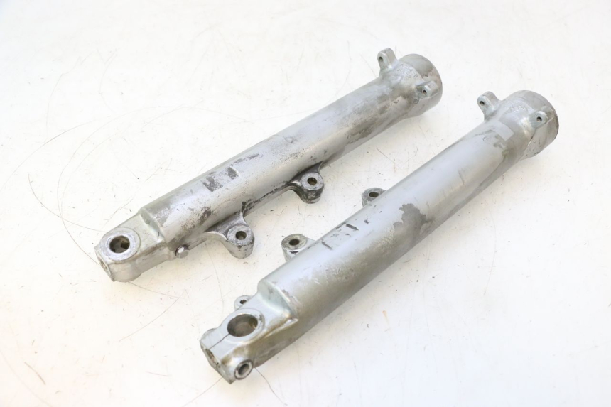 photo de STANDROHR SUZUKI GSX F GSXF 750 (1988 - 1998) - Technische Nahaufnahme