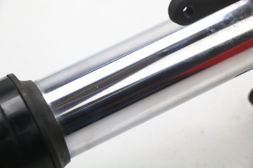 photo de STANDROHR SUZUKI GSX-R GSXR K16 1000 (2012 - 2016) - Zoom auf Gebrauchszustand