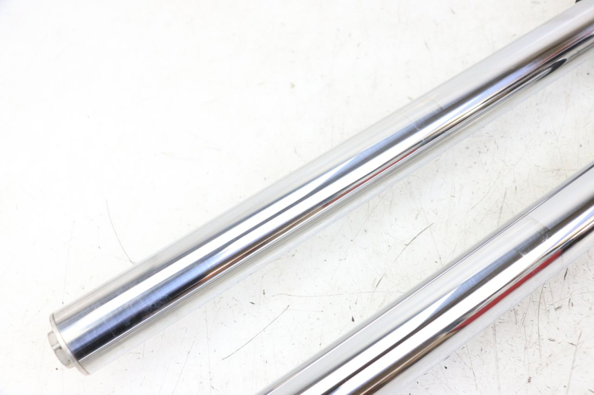 photo de STANDROHR HONDA VT C2 SHADOW 750 (1997 - 2001) - Oberflächenzustand und Material