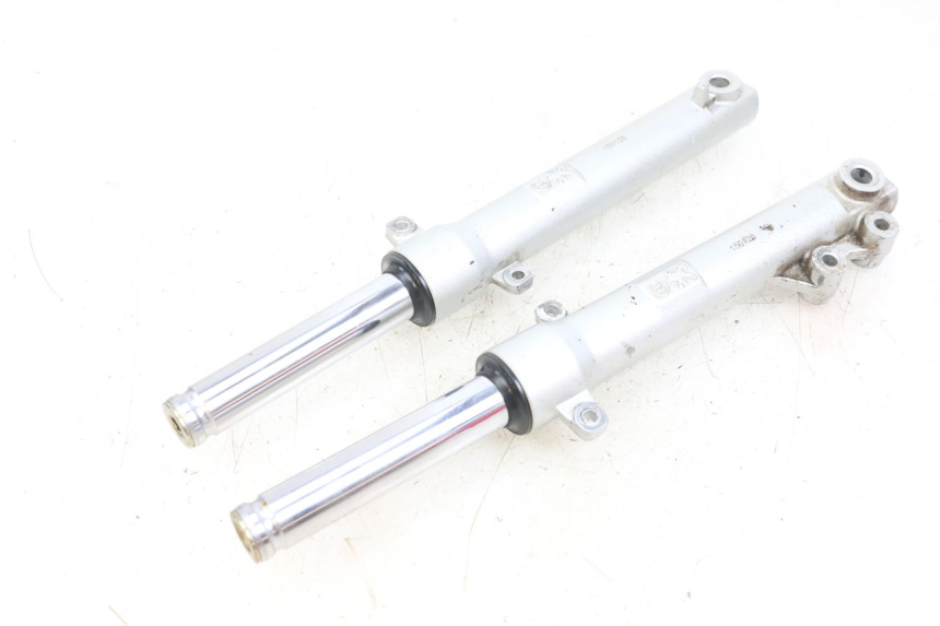 photo de STANDROHR PEUGEOT KISBEE 2T 50 (2018 - 2022) - Gesamtansicht des Produkts