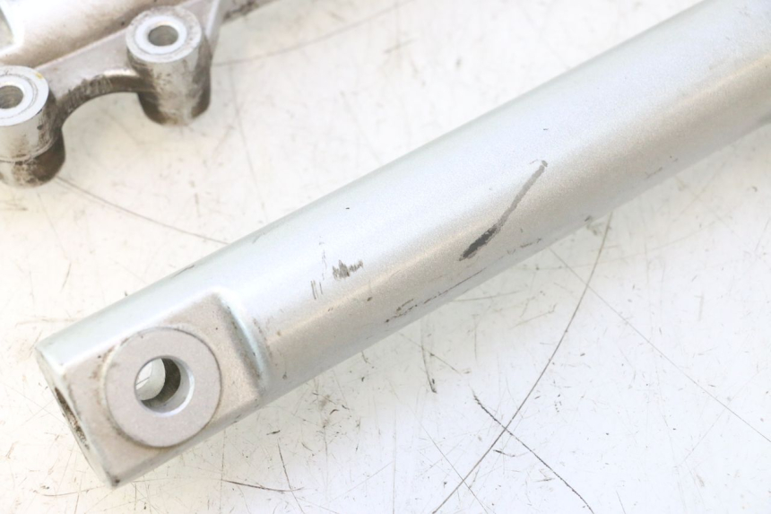 photo de STANDROHR PEUGEOT KISBEE 2T 50 (2010 - 2017) - Detailansicht des Bauteils
