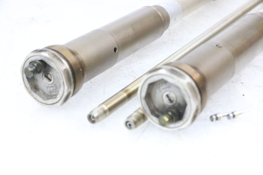 photo de STANDROHR KAWASAKI KX F KXF 450 (2009 - 2011) - Details der Befestigungspunkte