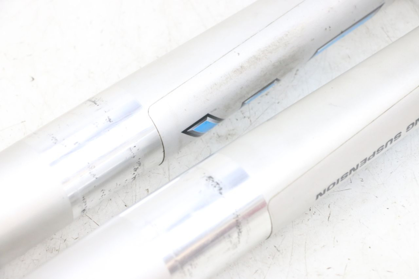 photo de STANDROHR KAWASAKI KXF KX-F 250 (2017 - 2019) - Kennzeichnungen und Originalreferenzen