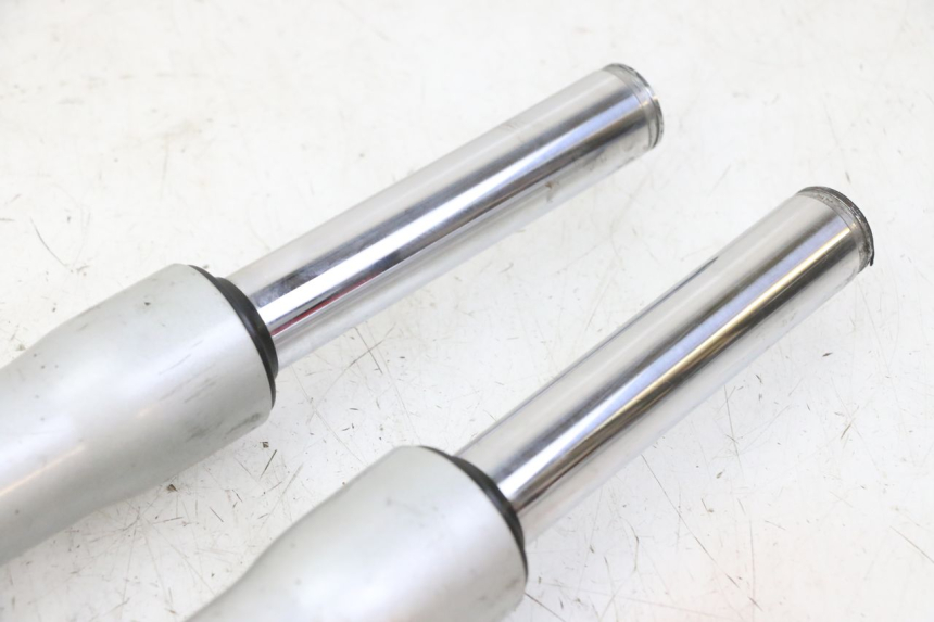 photo de STANDROHR PIAGGIO LIBERTY 125 (1998 - 2008) - Alternative Perspektive