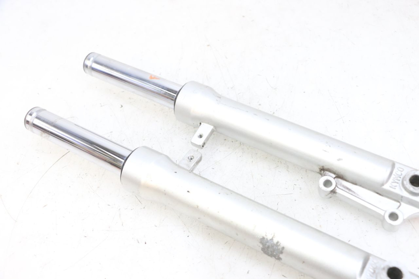 photo de STANDROHR KYMCO LIKE 125 (2009 - 2016) - Weitere Ansicht des Artikels