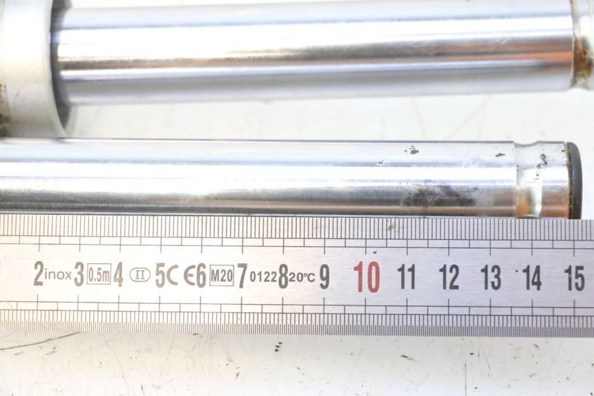 photo de STANDROHR SYM MIO 50 (2005 - 2010) - Details der Befestigungspunkte