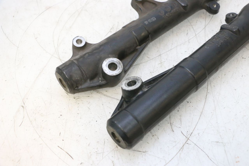 photo de STANDROHR HONDA PCX (JF57/JF64) 125 (2014 - 2018) - Details der Befestigungspunkte