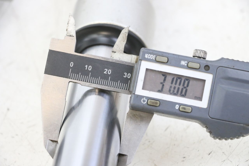 photo de STANDROHR PIAGGIO LIBERTY IGET 4T 50 (2021 - 2025) - Detailansicht des Bauteils