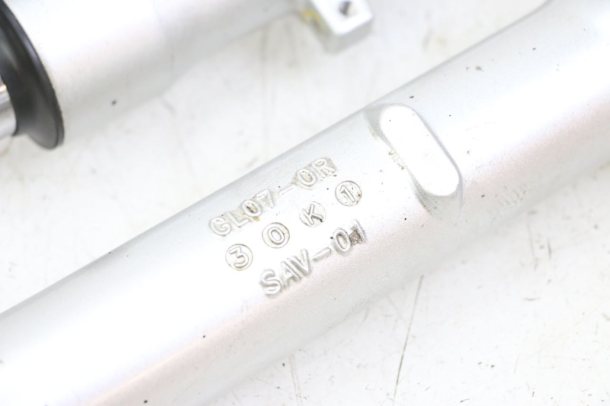 photo de STANDROHR PIAGGIO LIBERTY IGET 4T 50 (2021 - 2025) - Details der Befestigungspunkte