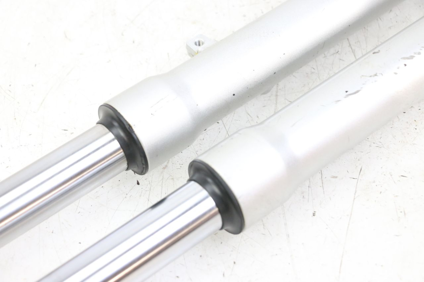 photo de STANDROHR PIAGGIO LIBERTY IGET 4T 50 (2021 - 2025) - Geprüftes Gebrauchtteil