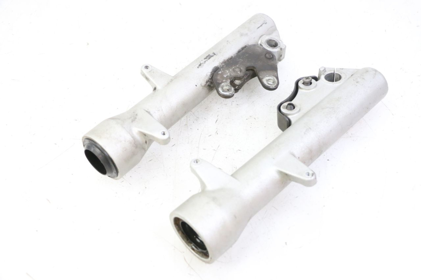 photo de STANDROHR PIAGGIO X8 125 (2004 - 2007) - Alternative Perspektive