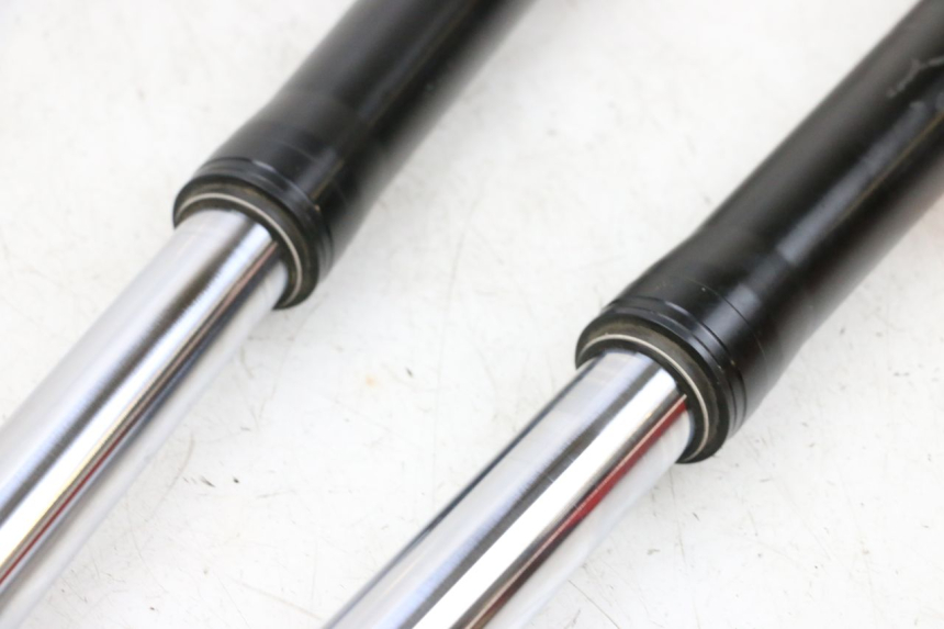 photo de STANDROHR BMW R GS 1250 (2021 - 2024) - Details der Befestigungspunkte