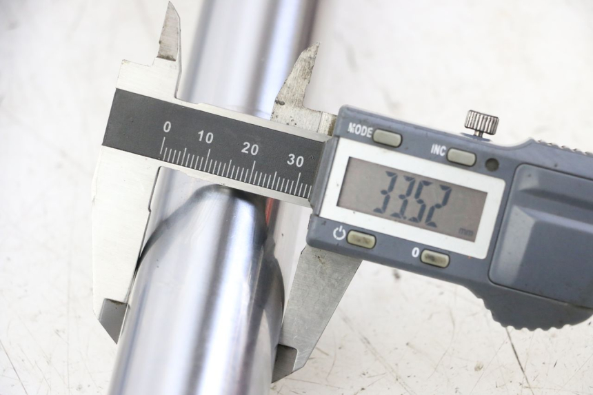 photo de STANDROHR REGAL RAPTOR RAXTER 2 125 (2007 - 2015) - Detailansicht des Bauteils