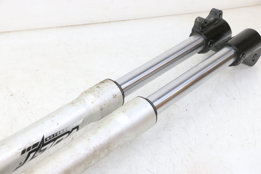 photo de GABELROHR APOLLO RFZ 150 - Technische Nahaufnahme