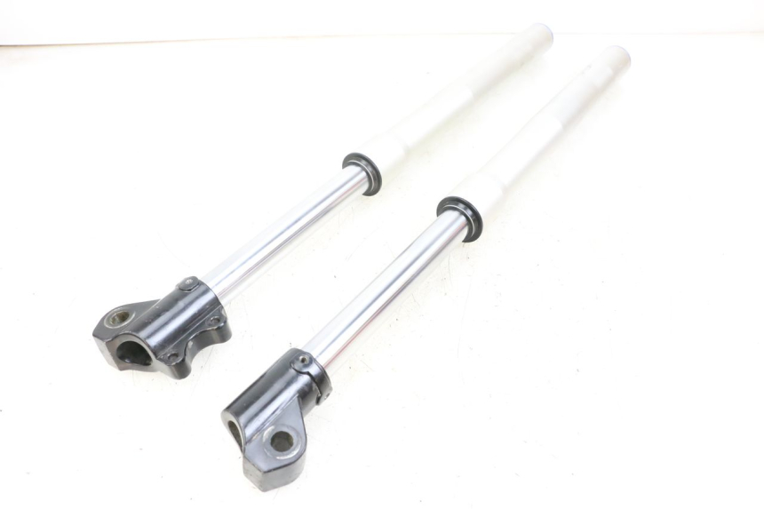 photo de STANDROHR APOLLO RFZ 140 - Oberflächenzustand und Material