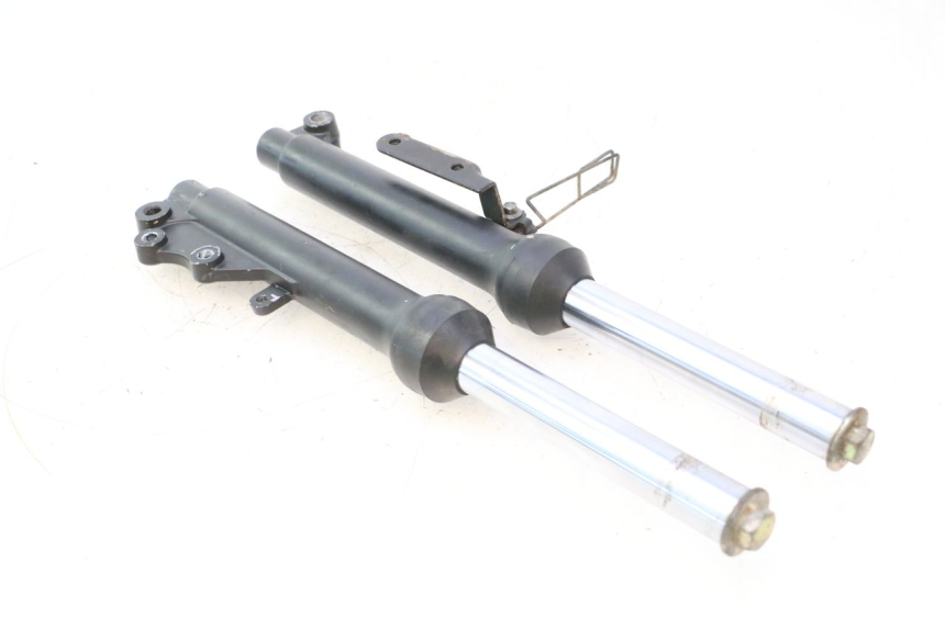 photo de STANDROHR TNT MOTOR ROMA 10' 2T 50 (2011 - 2018) - Oberflächenzustand und Material