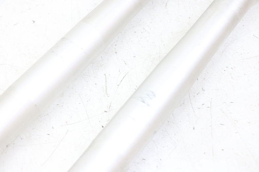 photo de GABELROHR APOLLO RXF 125 - Oberflächenzustand und Material