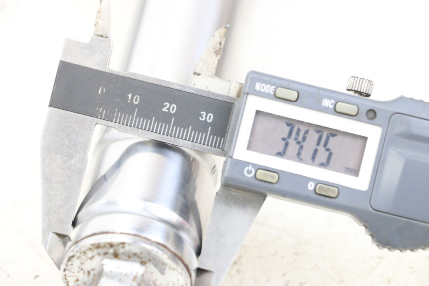 photo de Gabelrohr DAELIM S3 125 (2010 - 2017) - Detailansicht des Bauteils