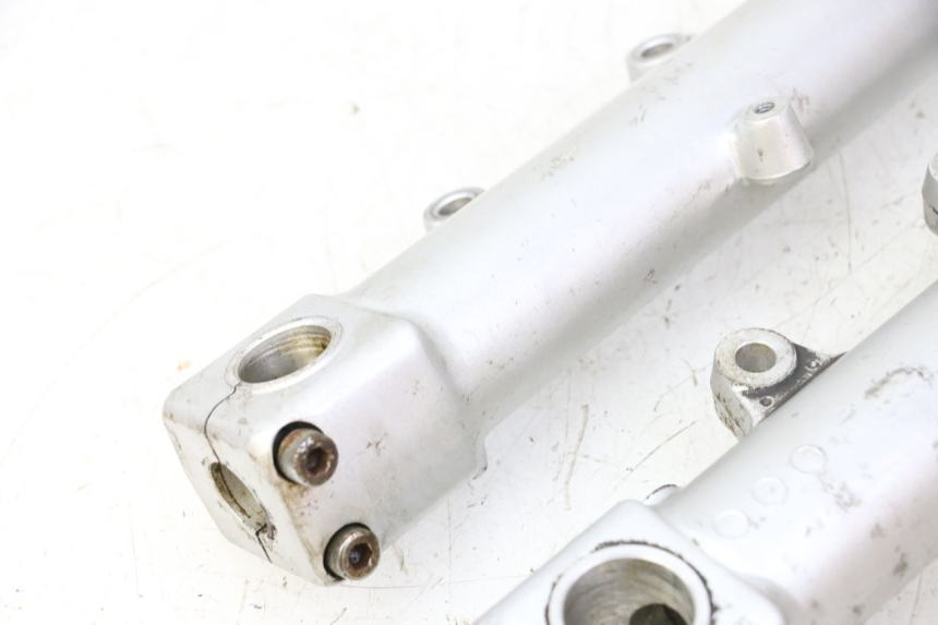 photo de STANDROHR TRIUMPH SPRINT 900 (1995 - 1998) - Kennzeichnungen und Originalreferenzen