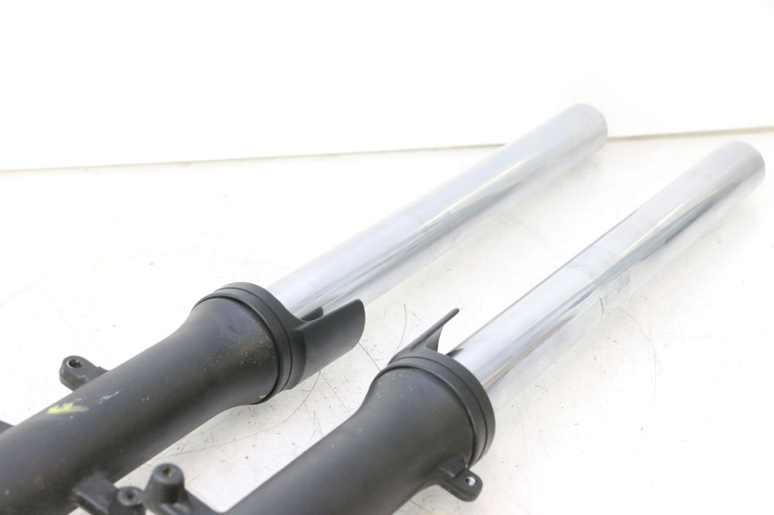 photo de STANDROHR YAMAHA TDM ABS 900 (2002 - 2014) - Charakteristische Merkmale