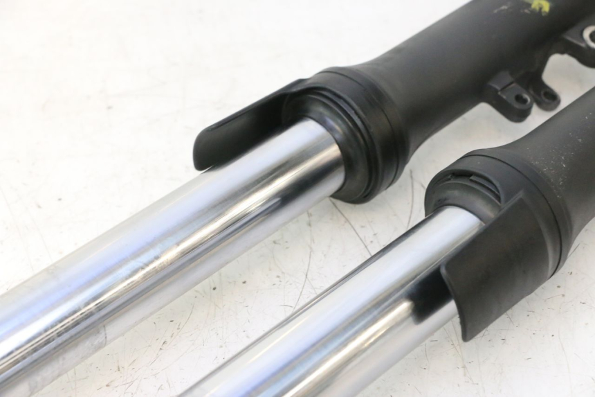 photo de STANDROHR YAMAHA TDM ABS 900 (2002 - 2014) - Technische Nahaufnahme
