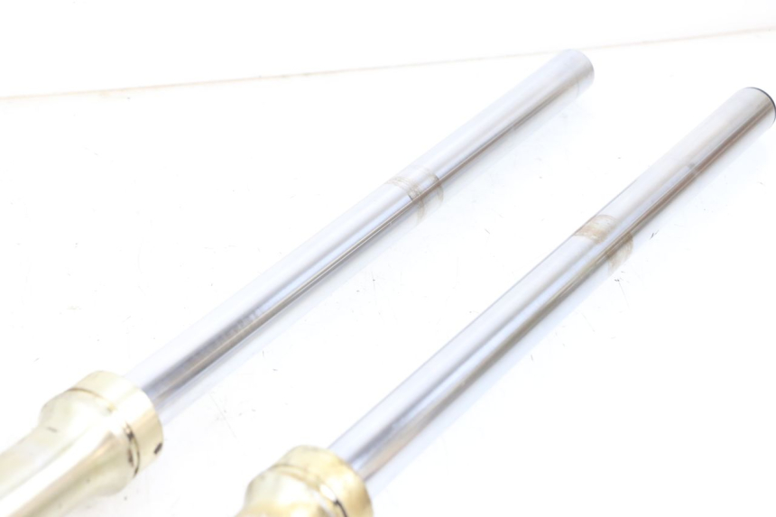 photo de STANDROHR SUZUKI TS X 80 (1984 - 1988) - Oberflächenzustand und Material