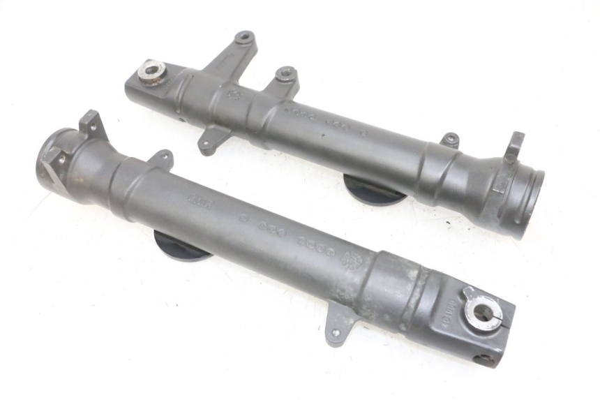 photo de STANDROHR YAMAHA TZR 50 (2008 - 2016) - Technische Nahaufnahme