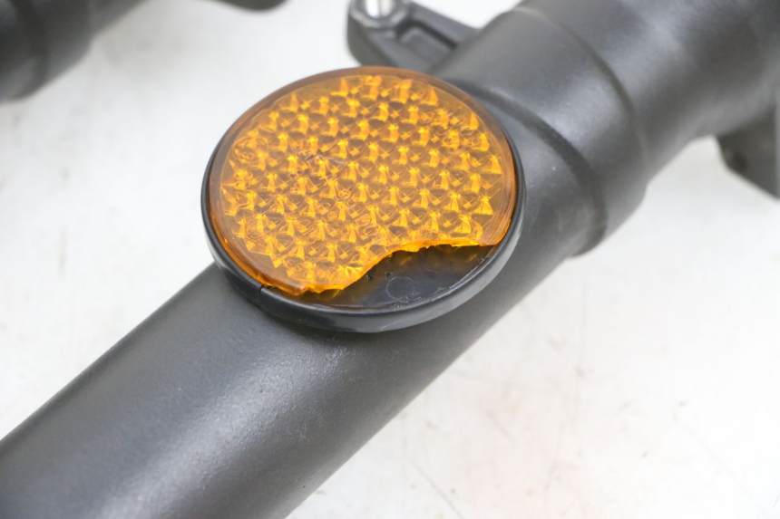 photo de STANDROHR YAMAHA TZR 50 (2008 - 2016) - Oberflächenzustand und Material