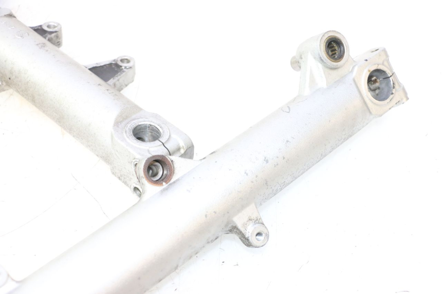 photo de STANDROHR HONDA VFR FI RC46 800 (1998 - 2001) - Detailansicht des Bauteils