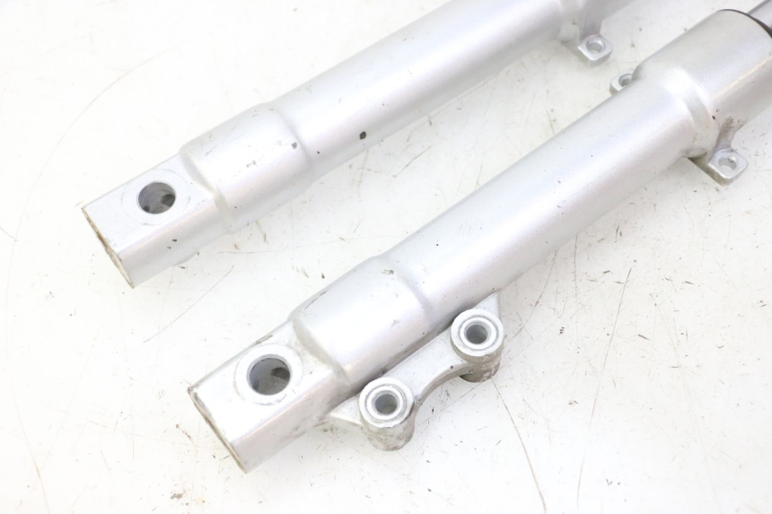 photo de STANDROHR PEUGEOT VIVACITY NEW 4T 50 (2008 - 2017) - Zoom auf Komponenten