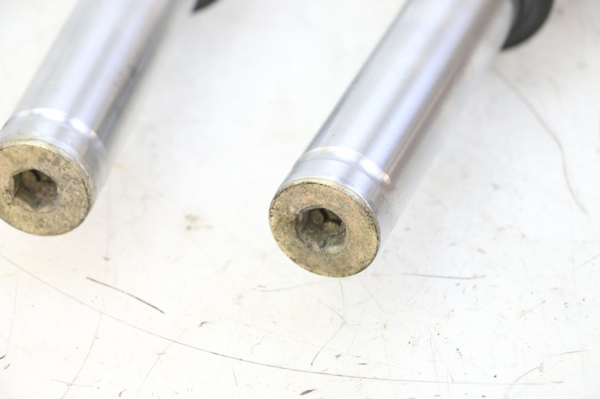 photo de STANDROHR PEUGEOT VIVACITY NEW 4T 50 (2008 - 2017) - Details der Befestigungspunkte