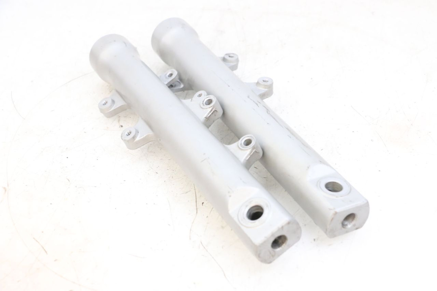 photo de STANDROHR DAELIM VJ ROADWIN FI 125 (2008 - 2017) - Detailansicht des Bauteils