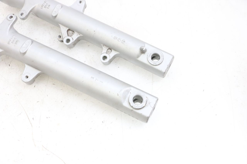 photo de STANDROHR DAELIM VJ ROADWIN FI 125 (2008 - 2017) - Gesamtansicht des Produkts