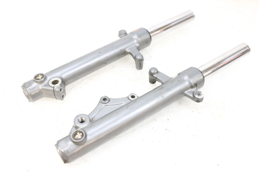 photo de GABELROHR YAMAHA XMAX X-MAX 125 (2006 - 2009) - Hauptansicht