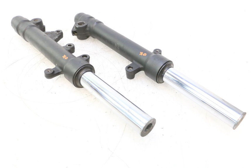 photo de STANDROHR YAMAHA X-MAX XMAX 125 (2010 - 2013) - Oberflächenzustand und Material